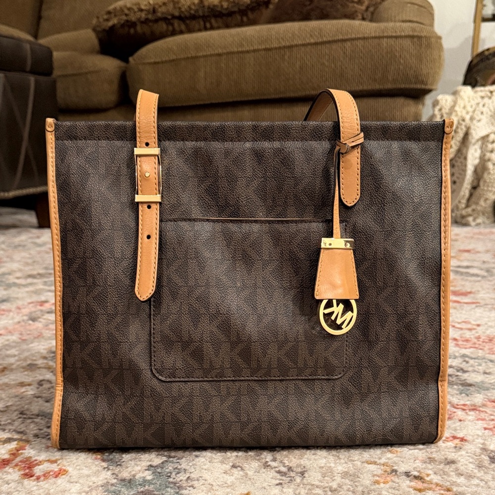 MICHAEL Michael Kors Dark Brown and Tan Shoulder Bag